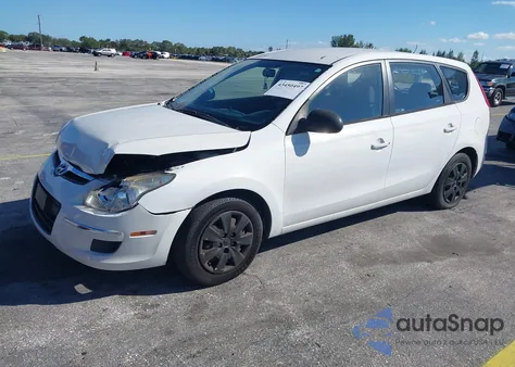 2012 Hyundai Elantra Touring Gls z USA, uszkodzony, nr VIN KMHDB8AE5CU129803
